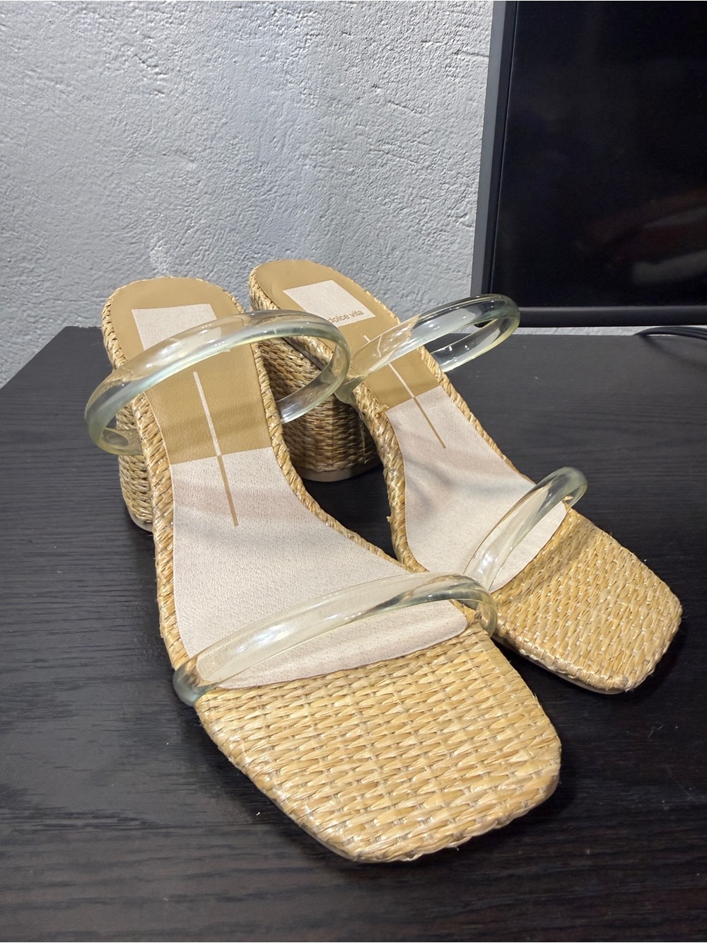 Dolce Vita Raffia Clear Strap Block Heel Sandals Size 6.5 Neutral Resort Chic